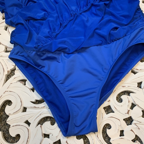 Kenneth Cole Reaction Royal Blue Ruffle Full Bottom Bikini Swim Skirt Size M NWT - Picture 8 of 10